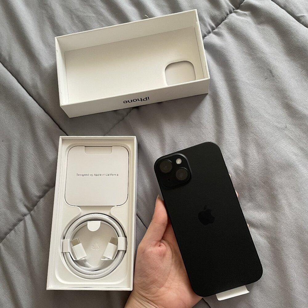 iPhone 15 Black